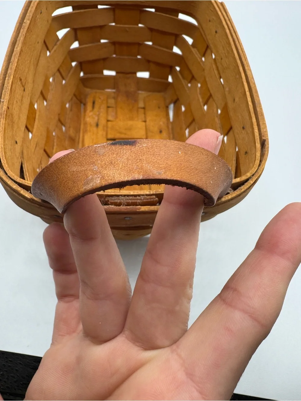 Vintage Longaberger Tea Basket-Leather Handles  7